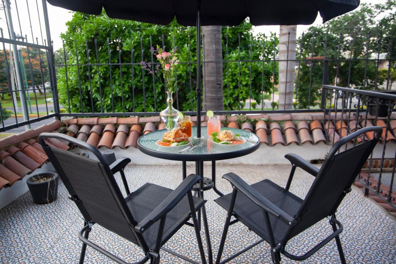 Hotel Boutique La Mansion Γκουανταλαχάρα Εξωτερικό φωτογραφία