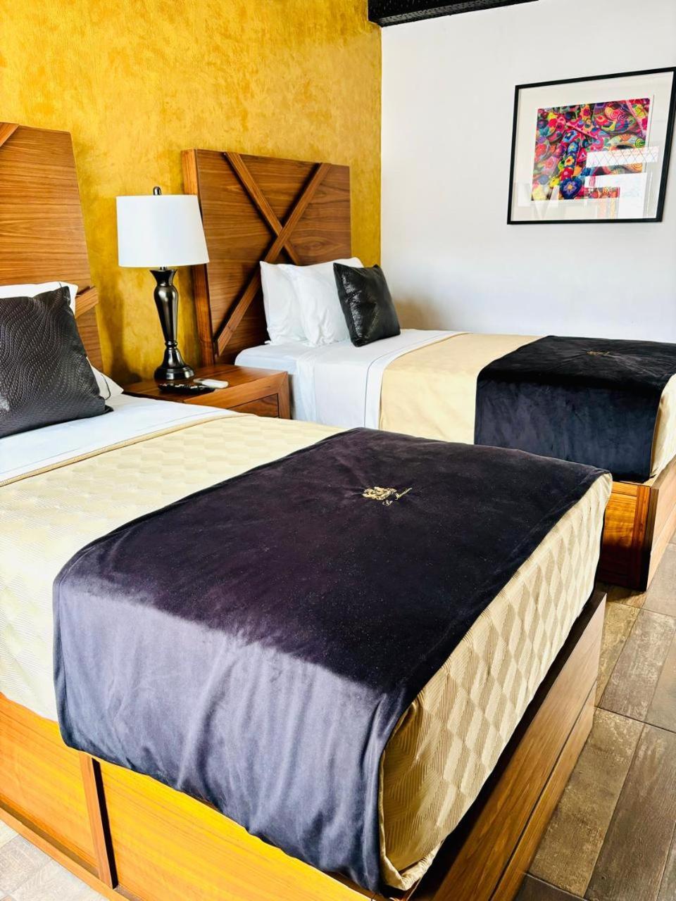 Hotel Boutique La Mansion Γκουανταλαχάρα Εξωτερικό φωτογραφία