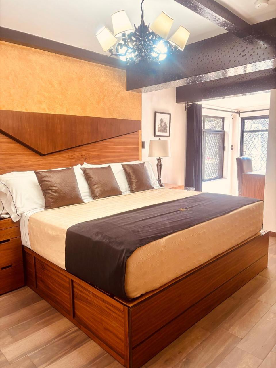 Hotel Boutique La Mansion Γκουανταλαχάρα Εξωτερικό φωτογραφία