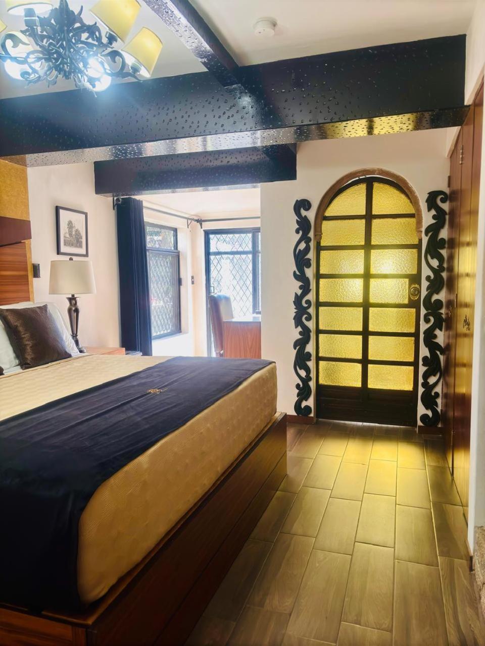 Hotel Boutique La Mansion Γκουανταλαχάρα Εξωτερικό φωτογραφία